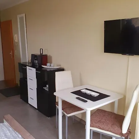 Lejlighed Yachthafenresidenz-wohnung-6305-916 *